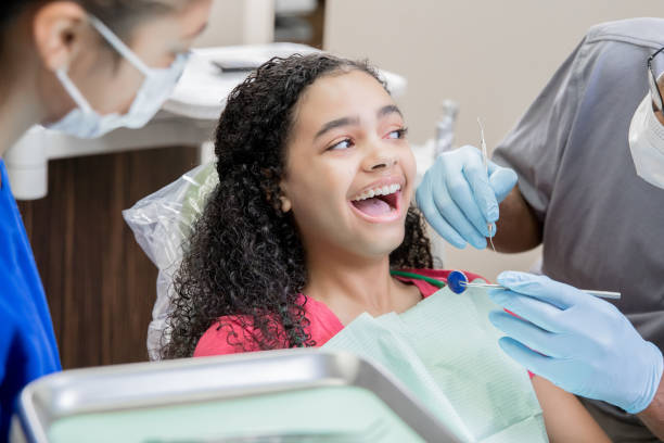 Best Chipped Tooth Repair Near Me  in Hypoluxo, FL